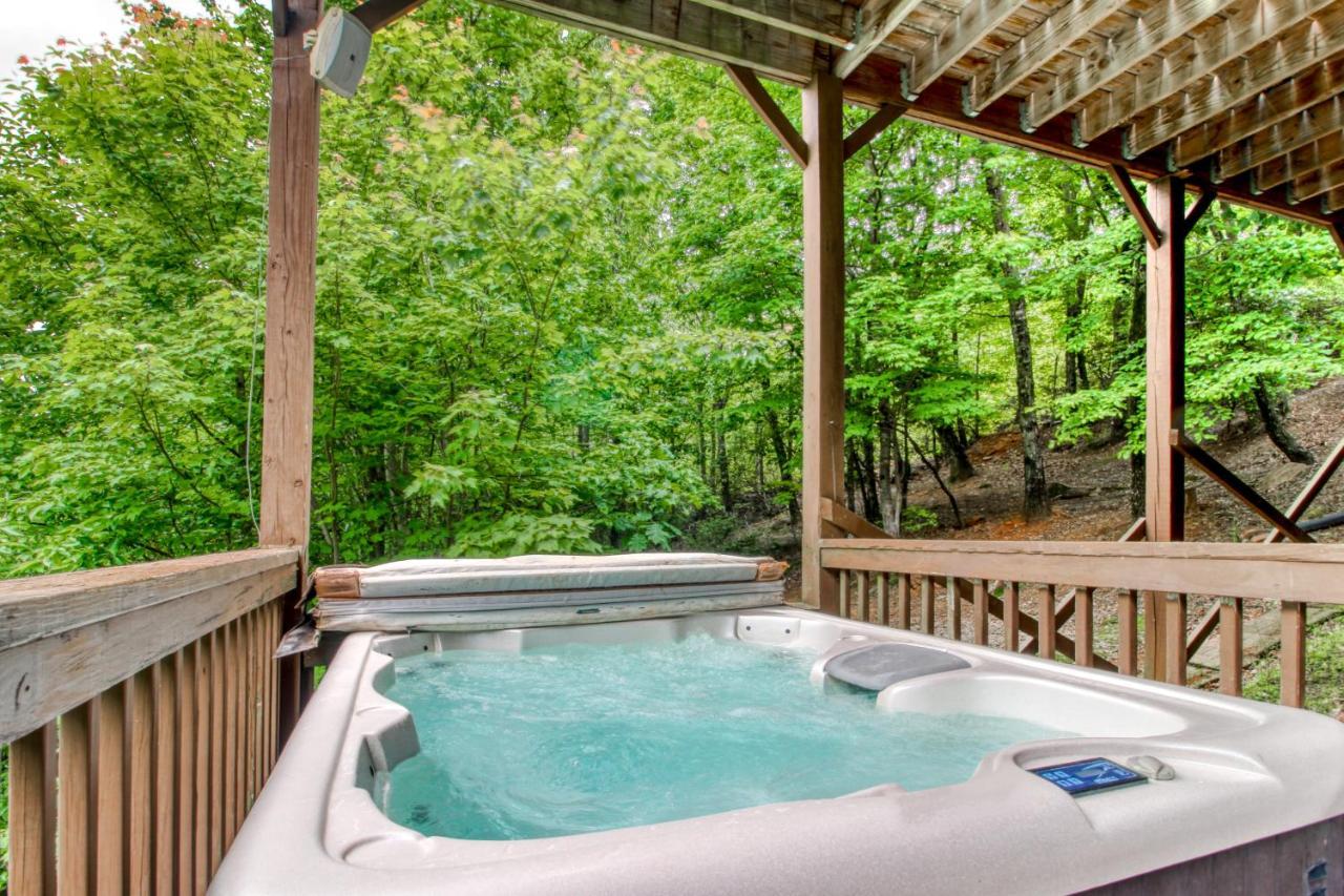 Red Roof Retreat Villa Кливланд Екстериор снимка