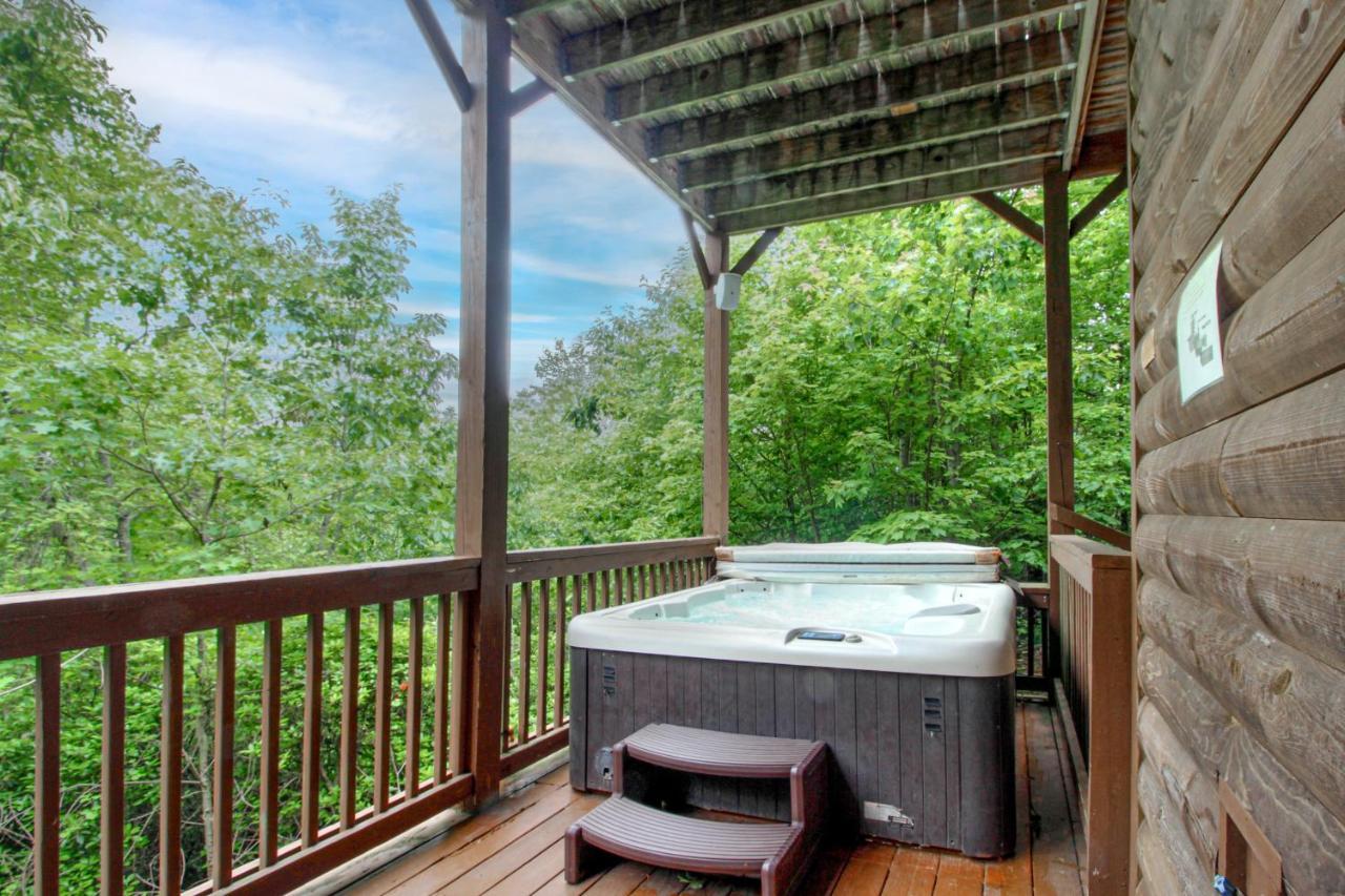 Red Roof Retreat Villa Кливланд Екстериор снимка